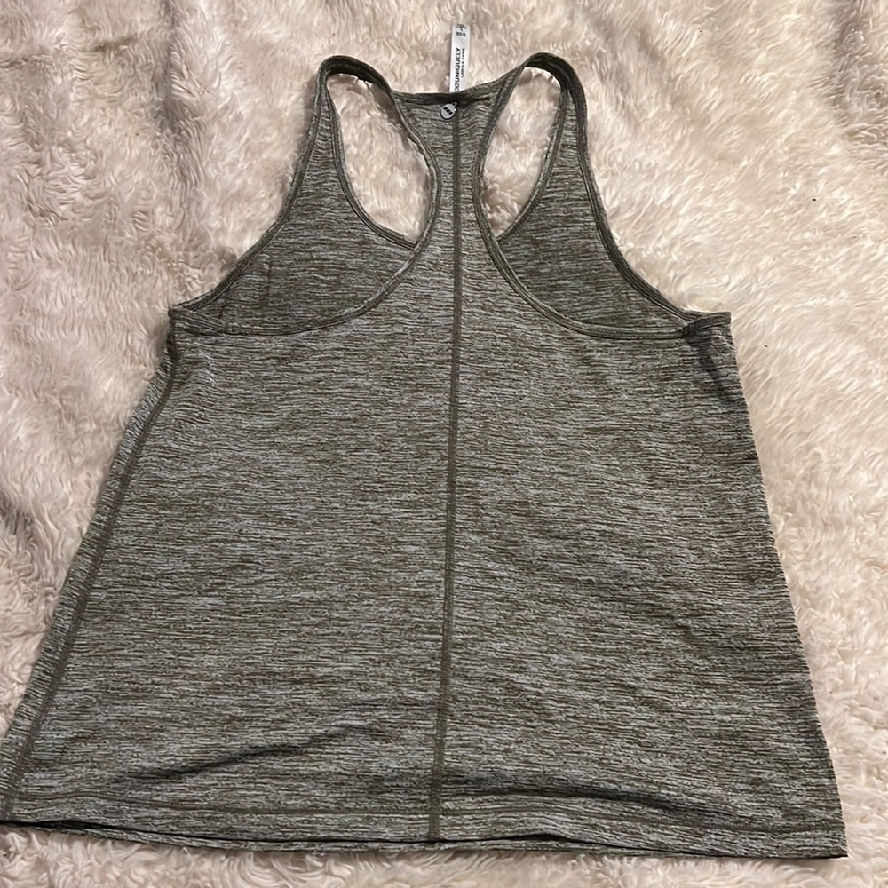 NWOT Lorna Jane Racerback Tank - Picture 3 of 3
